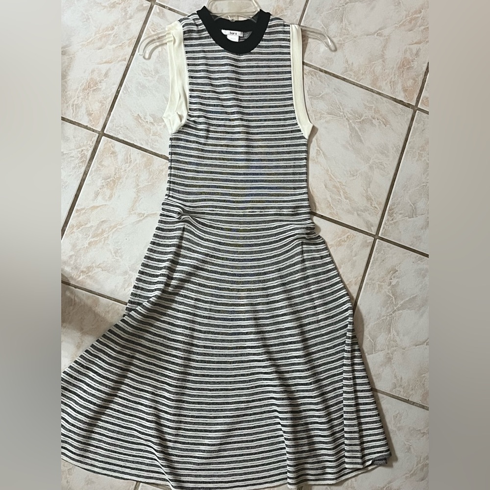 Black and White Dress- Perfect por the office